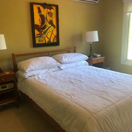 Huron River Guest House 앤아버 외부 사진